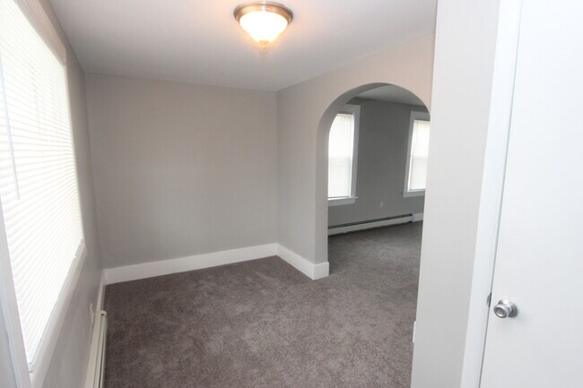 Building Photo - 314 Highland Ave