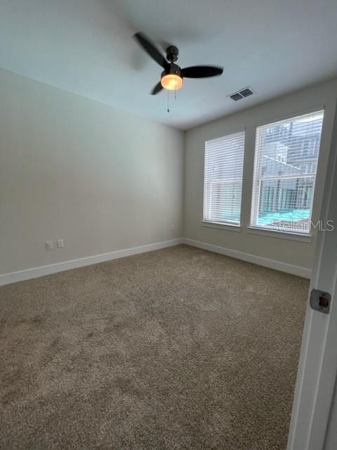 Foto del edificio - 731 Main Ln