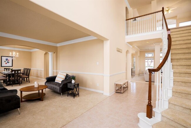 Building Photo - 24518 Falcon Point Dr