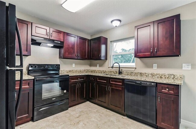 Foto del edificio - 3468 SW 165th Loop