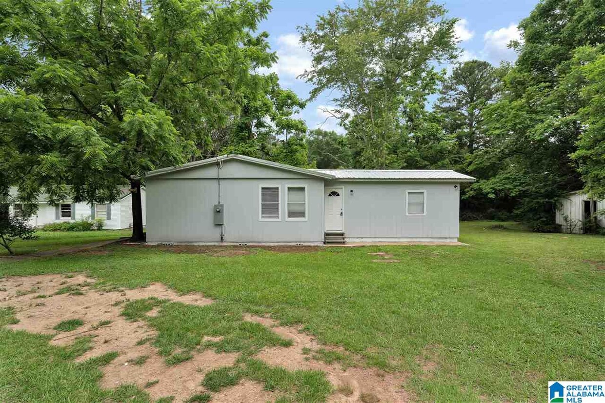 Primary Photo - 7152 Glass Dr