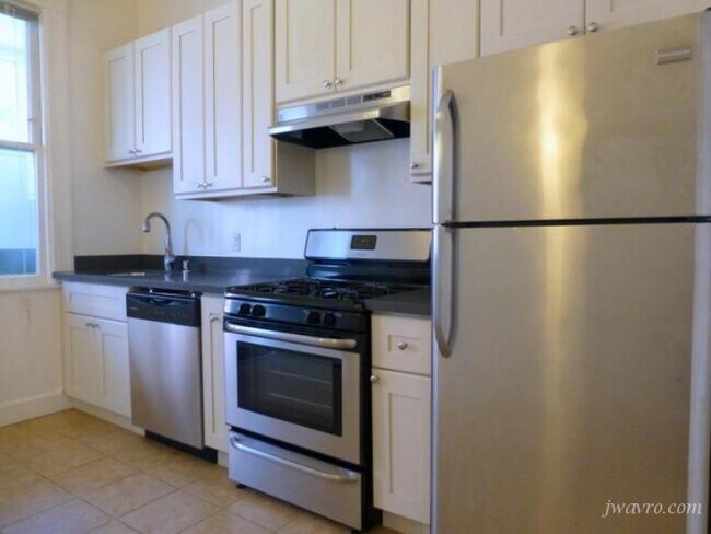 Building Photo - 2 bedroom in San Francisco CA 94109