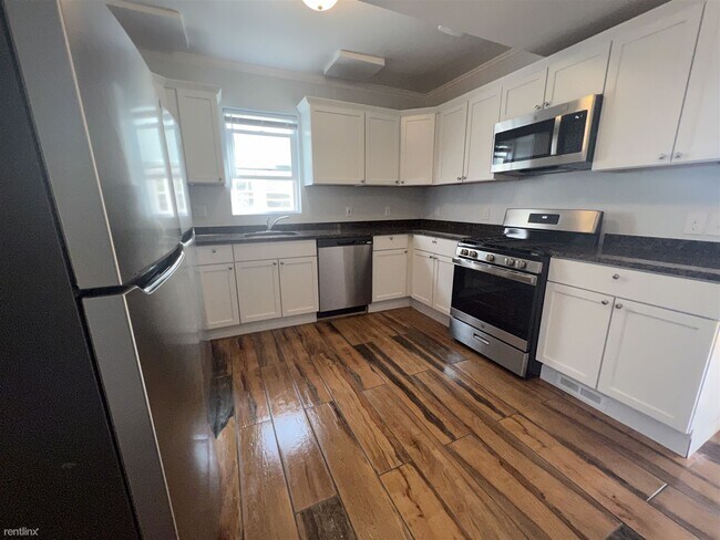 Building Photo - 7 br, 7 bath House - 909 Vaughn St