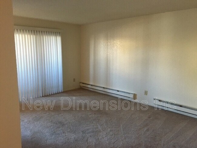 Building Photo - 3920 Clear Acre Ln