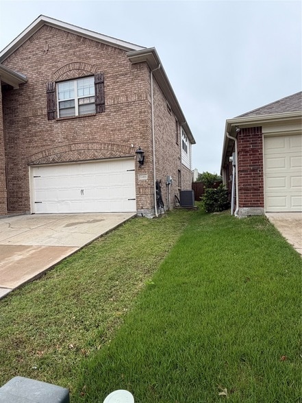 Photo - 12404 Coral Dr House