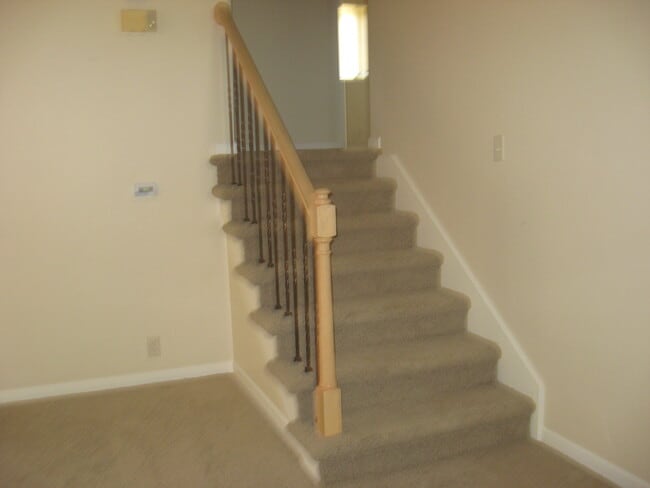 Building Photo - 5633 Parker St