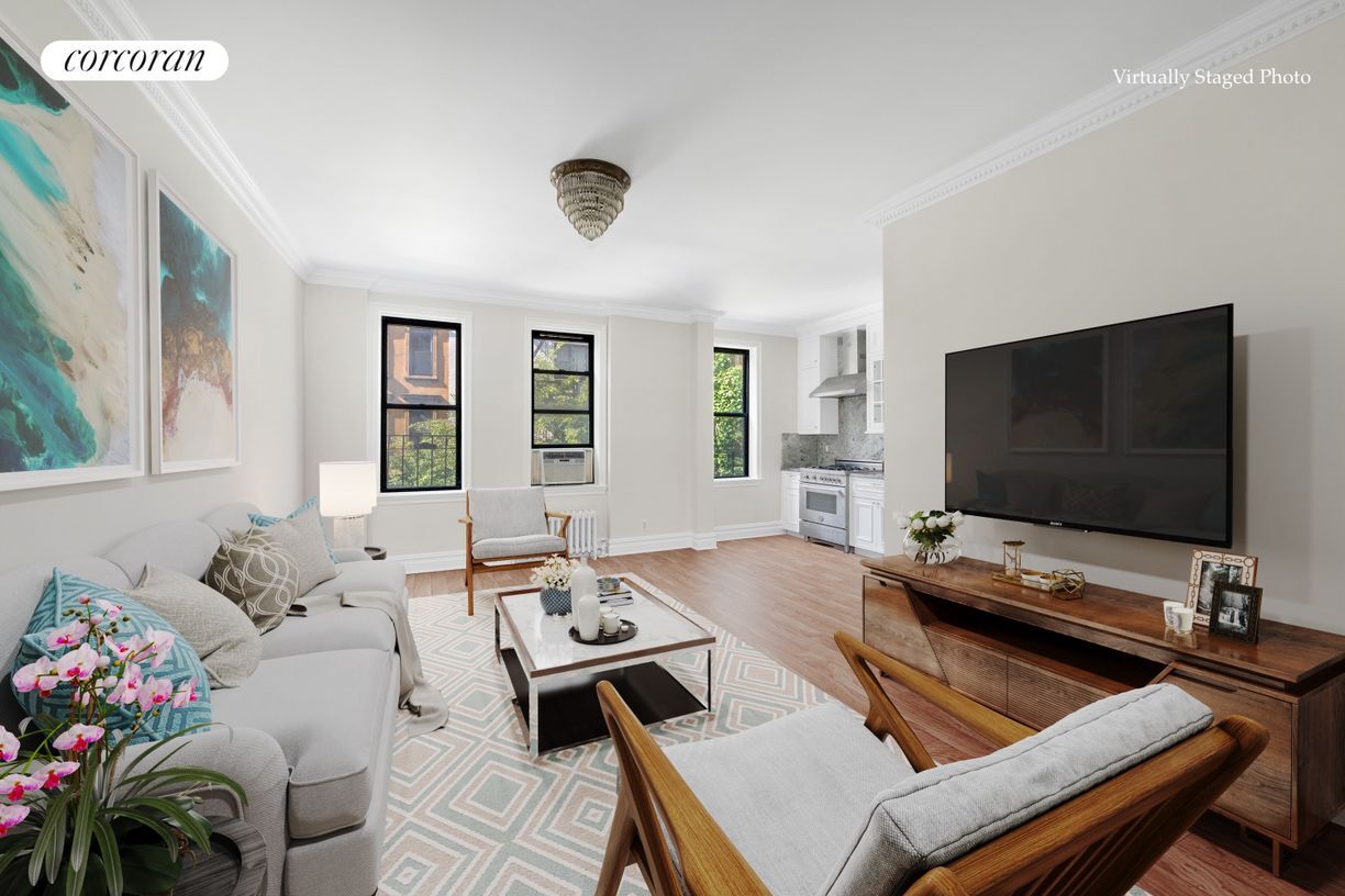 Foto principal - 315 E 80th St