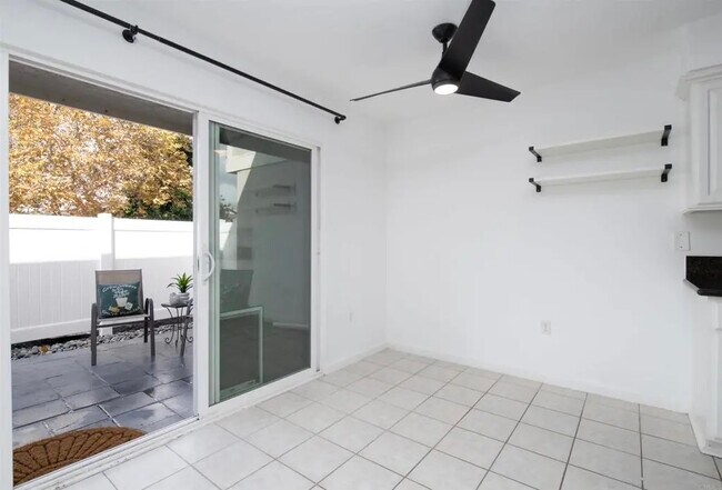 Foto del edificio - 4273 Rockport Bay Way