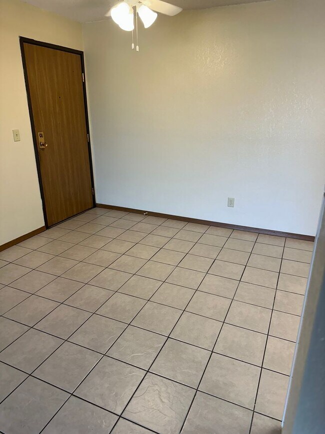 Foto del edificio - Two Bedroom