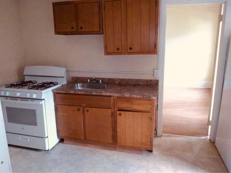 Foto del edificio - 908-910 Schuyler st Apt 1b