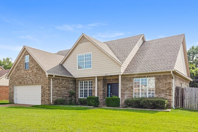 Foto del edificio - 6856 Cades Brook Dr