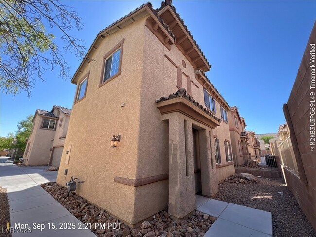 Foto del edificio - 9814 W Overlook Ridge Ave