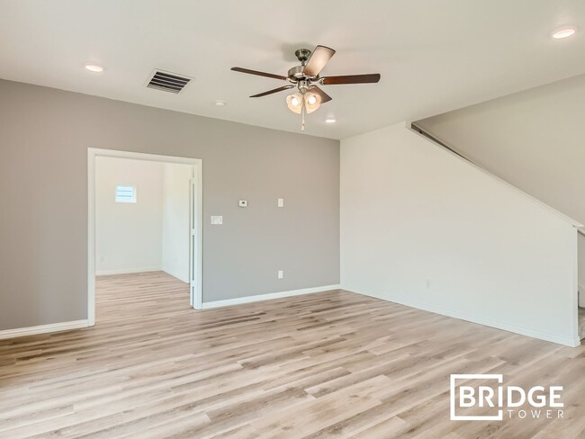 Building Photo - 7328 Parkside Place Dr., North Richland Hi...