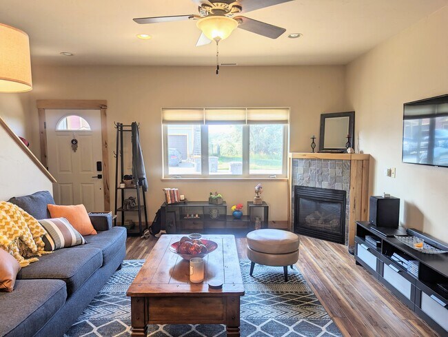 Foto del edificio - 182 S 6th St