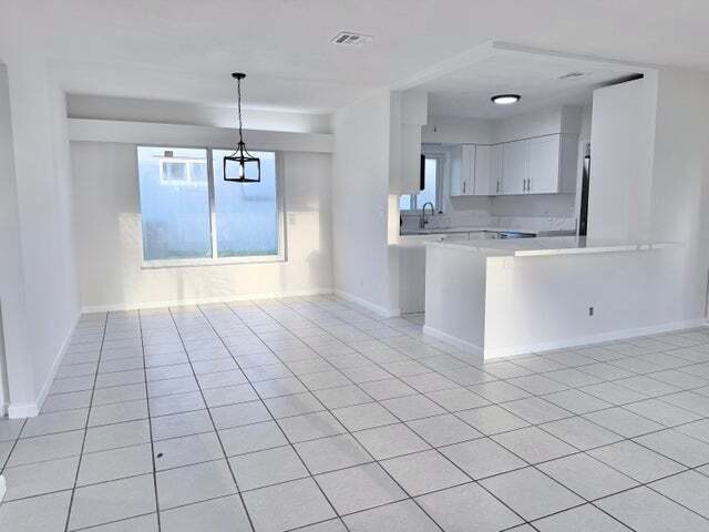 Foto del edificio - 231 NE 16th Ave
