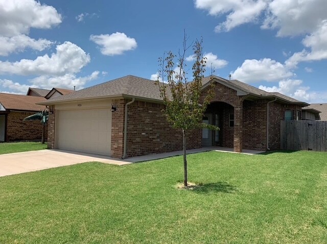 Foto del edificio - 925 Heather Ln