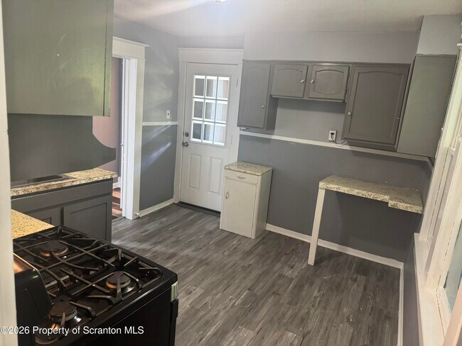 Foto del edificio - 219 N Bromley Ave
