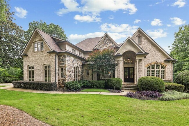 Foto del edificio - 6285 Aberdeen Dr NE
