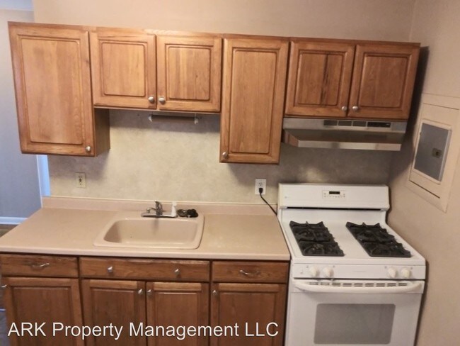 Foto del edificio - 2 br, 1 bath House - 23385 Hoover Ave