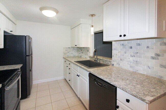 Foto del edificio - 401 Circlewood Dr