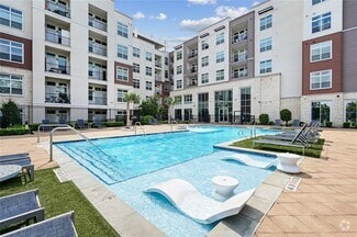 Building Photo - 2411 Fondren Rd