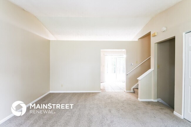 Foto del edificio - 6523 Woodmere Cir