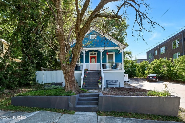 Building Photo - 717 S 4th St