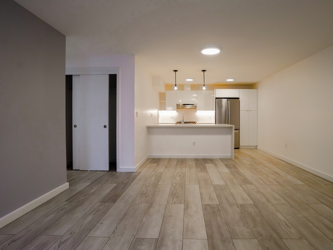 Foto principal - 820 Waller St