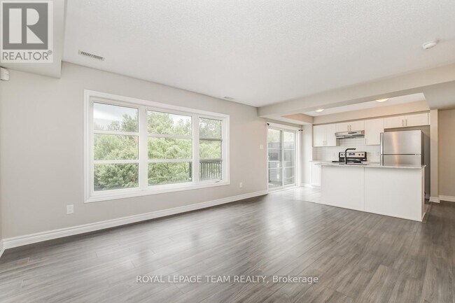 Building Photo - 408 Silverstone Way