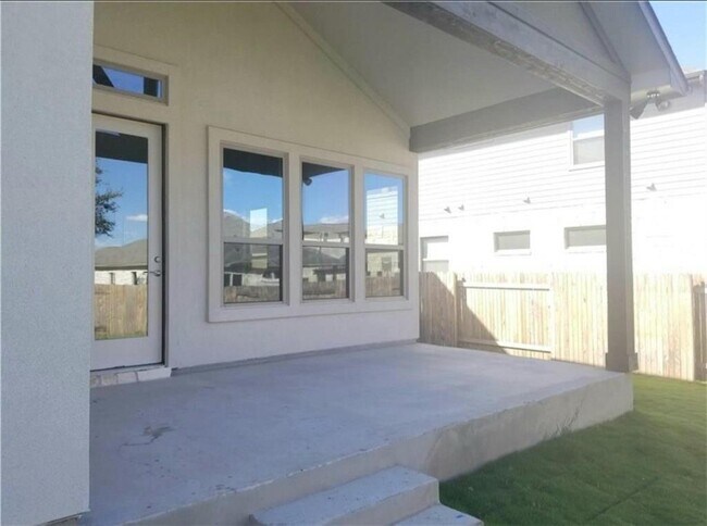 Foto del edificio - 4908 Globe Mallow Dr