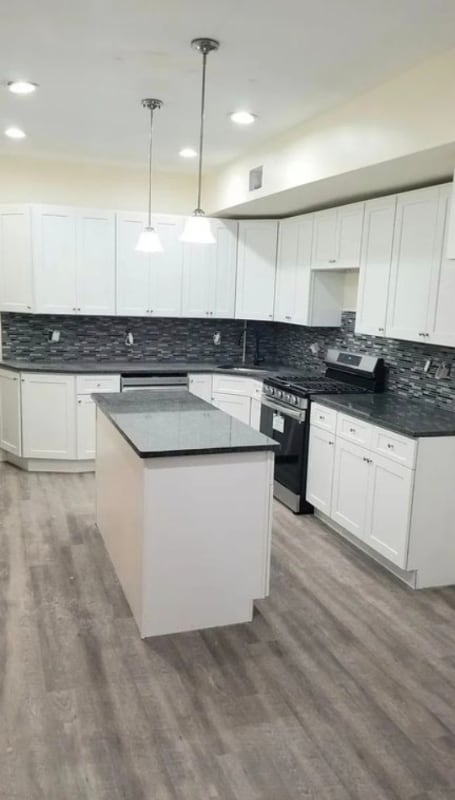 Building Photo - 97 Wade St