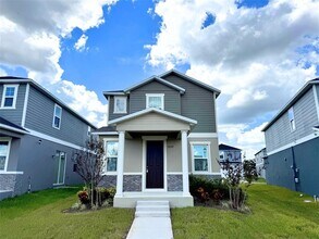 Building Photo - 7220 Big Cedar Aly