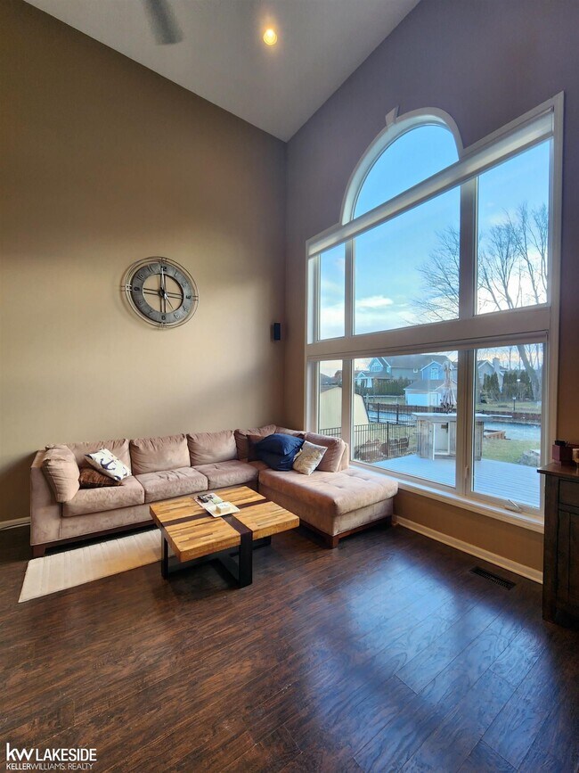 Foto del edificio - 37909 Sunnybrook St