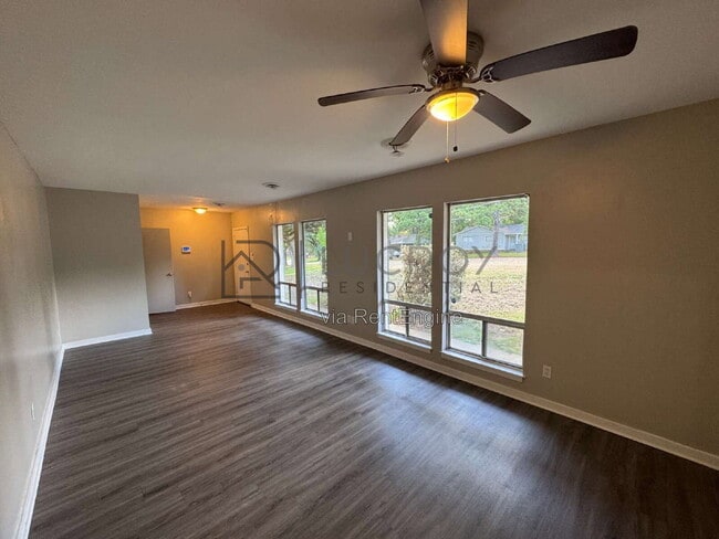 Building Photo - 336 Maywood Cir
