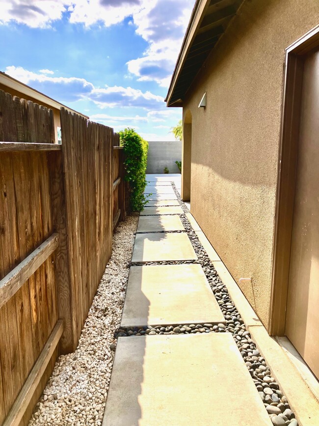 Backyard Entryway - 725 Costa Alyssa Ct