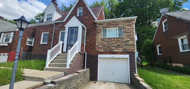 Photo - For Rent – Spacious 3 Bedroom, 2 Bath Home...