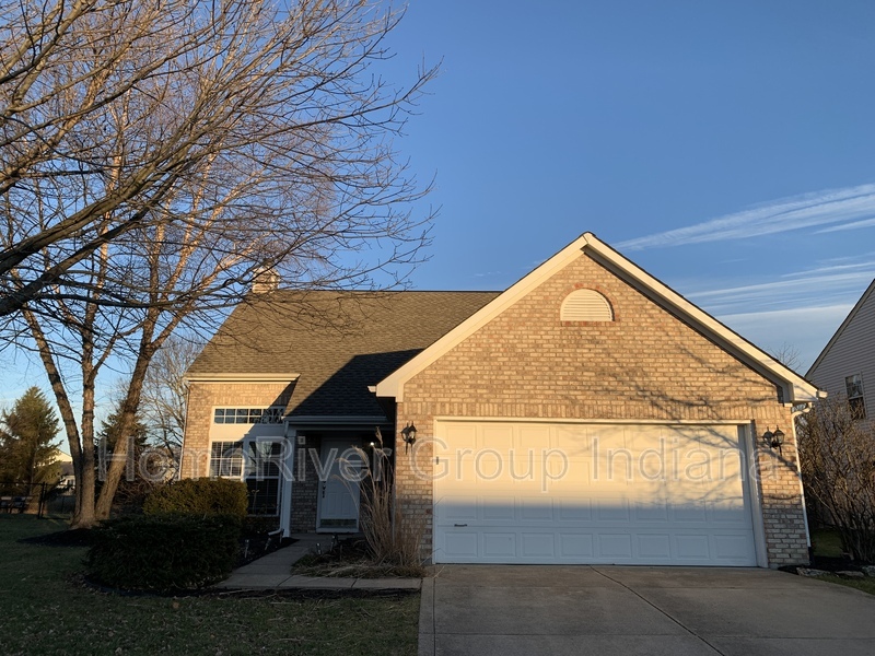 Primary Photo - 14225 Gentry Dr