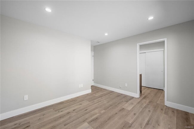 Foto del edificio - 22570 Los Tigres Dr