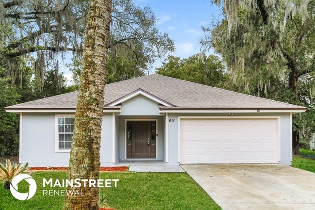 Building Photo - 611 Gum St