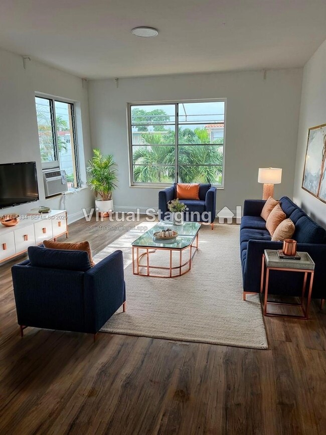 Building Photo - 7333 Byron Ave