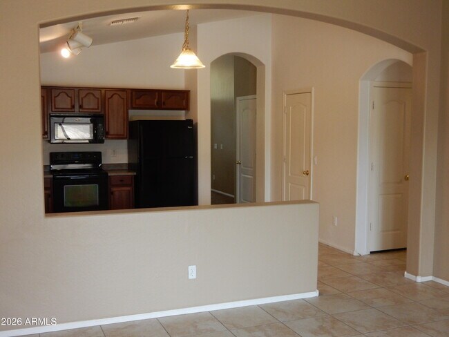 Foto del edificio - 40754 W Sanders Way