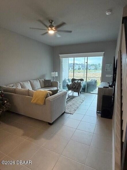 Foto del edificio - 6402 Hanfield Ln