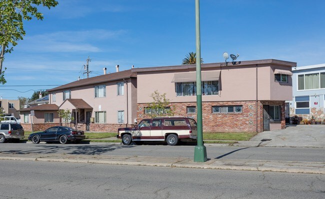 Building Photo - 6140 Market St
