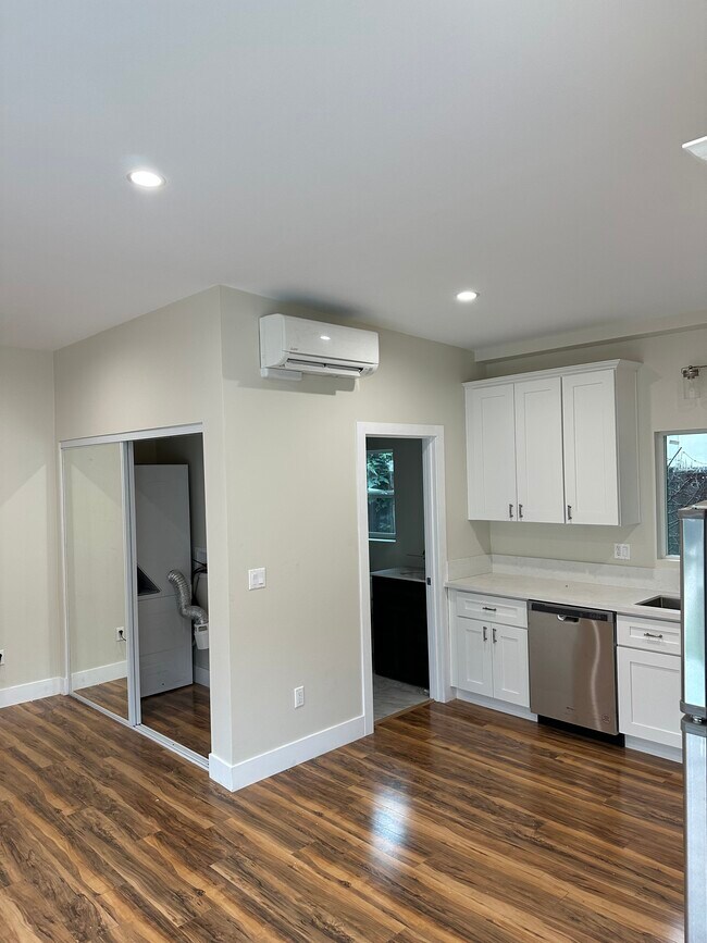 Wash and Dryer in closet - 1231 S Orange Dr