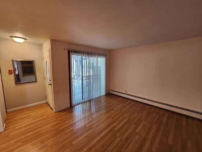 Foto del edificio - 2 Bedroom condo unit Appleton