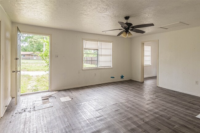 Building Photo - 22316 E Martin Dr