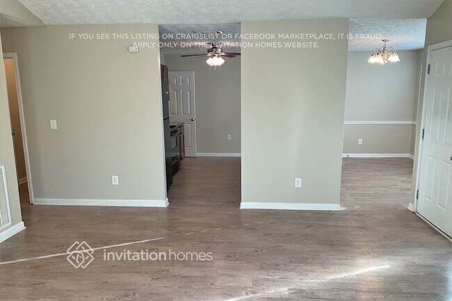 Foto del edificio - 72 Glazier Farms Ct