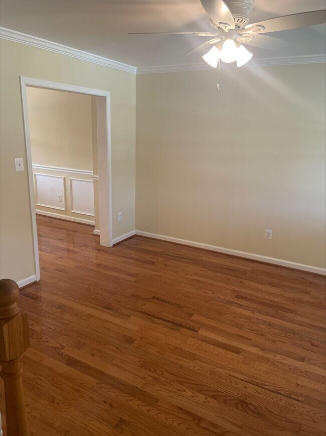Foto del edificio - Charming 2 Bedroom Townhome in Dundalk!