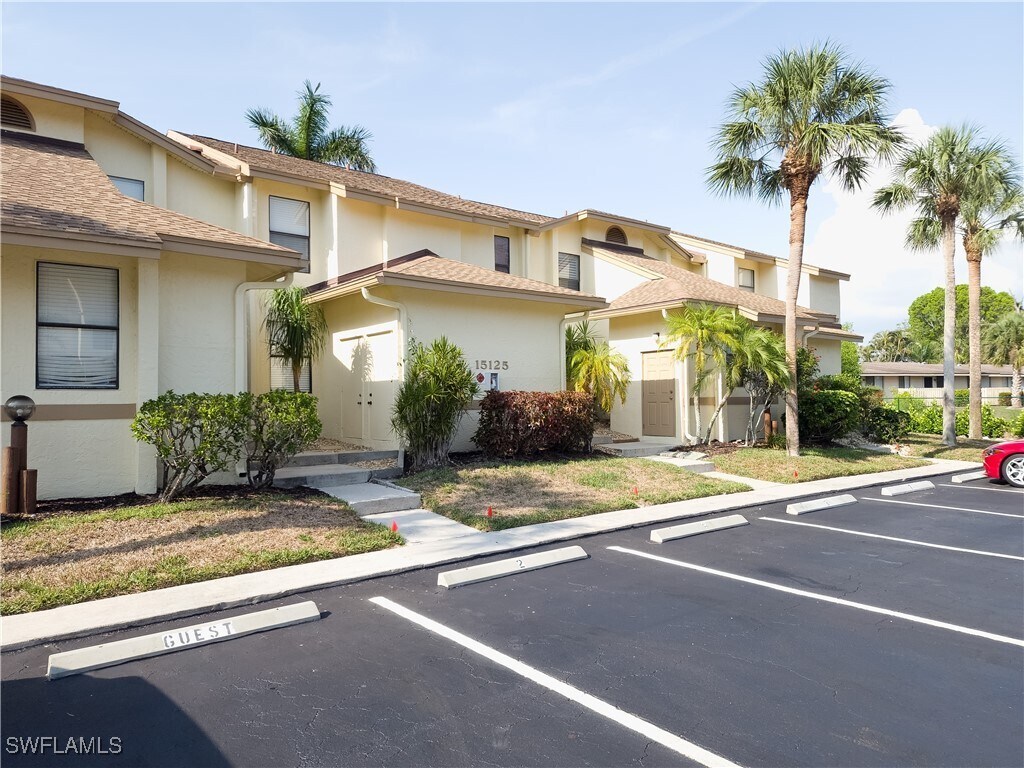 Foto principal - 15125 Parkside Dr