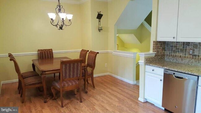 Building Photo - 14278 Glade Spring Dr